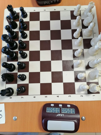 Шахматный турнир &quot;Знание-сила&quot;, посвященный дню Учителя и 55-летию нашей школы.